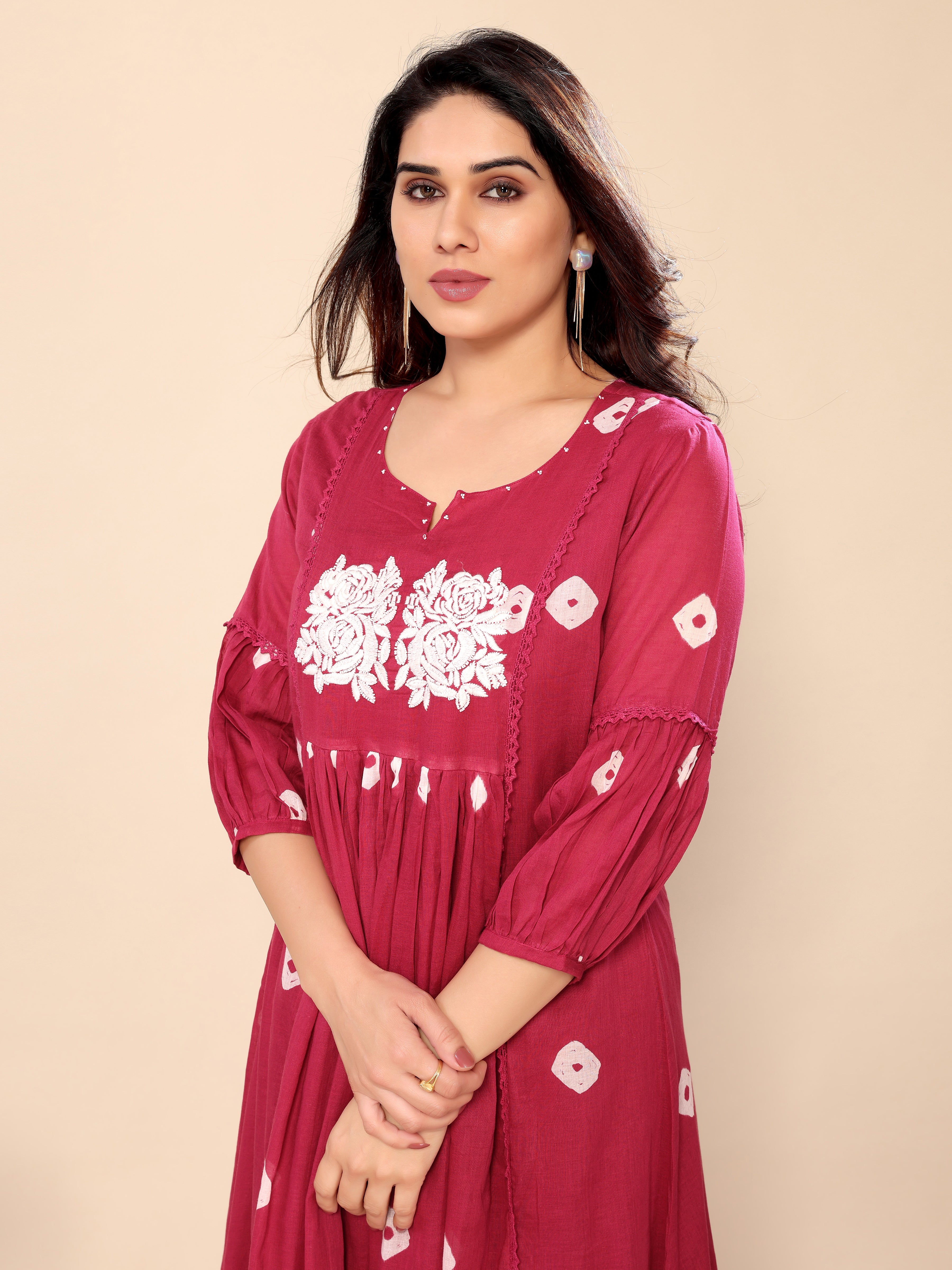 Red Mul Cotton Bandhani Print & Stitch Work Kurta with Pant