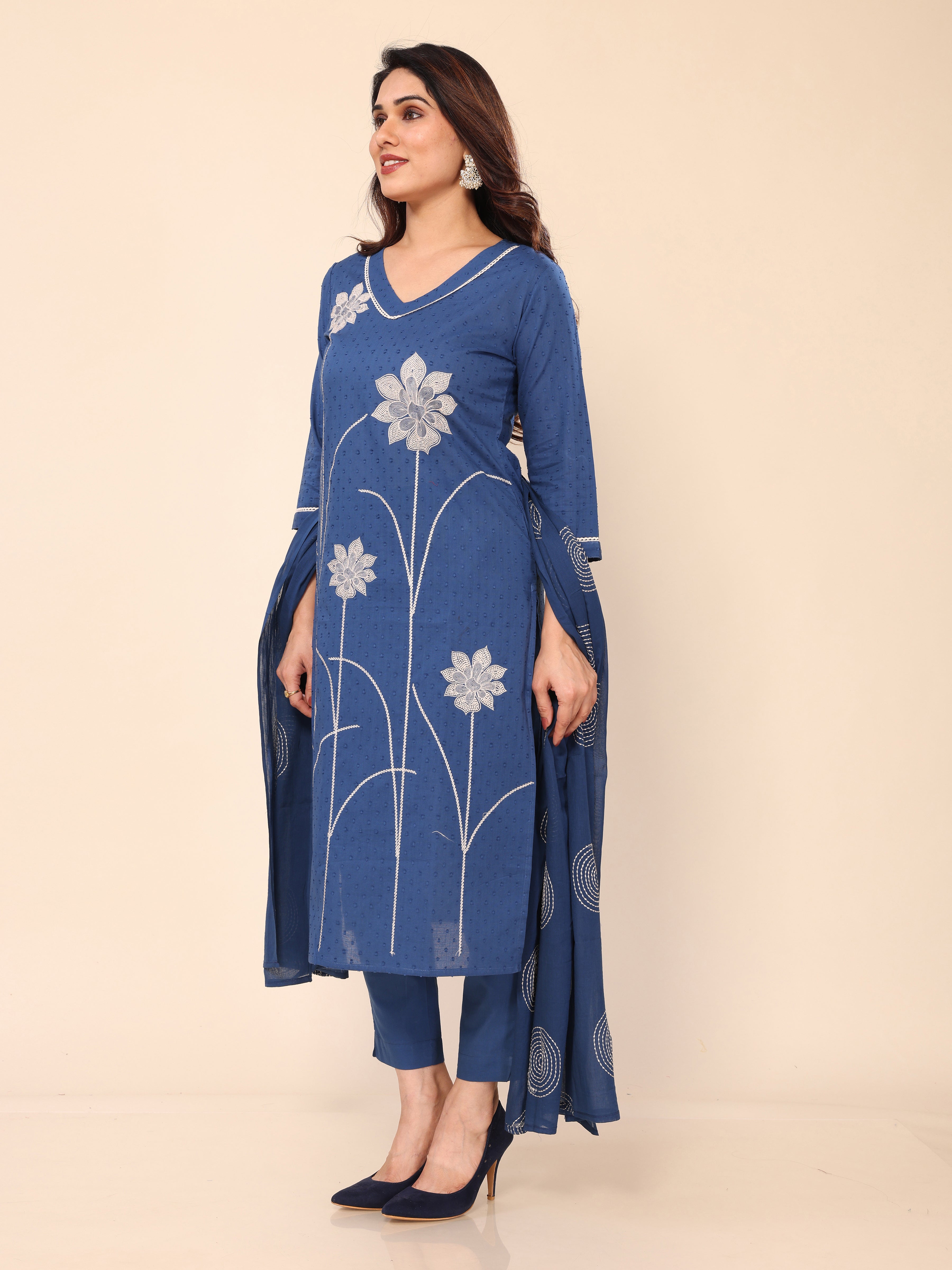 Navy Blue Floral Embroidery Kurta Pant & Dupatta Set