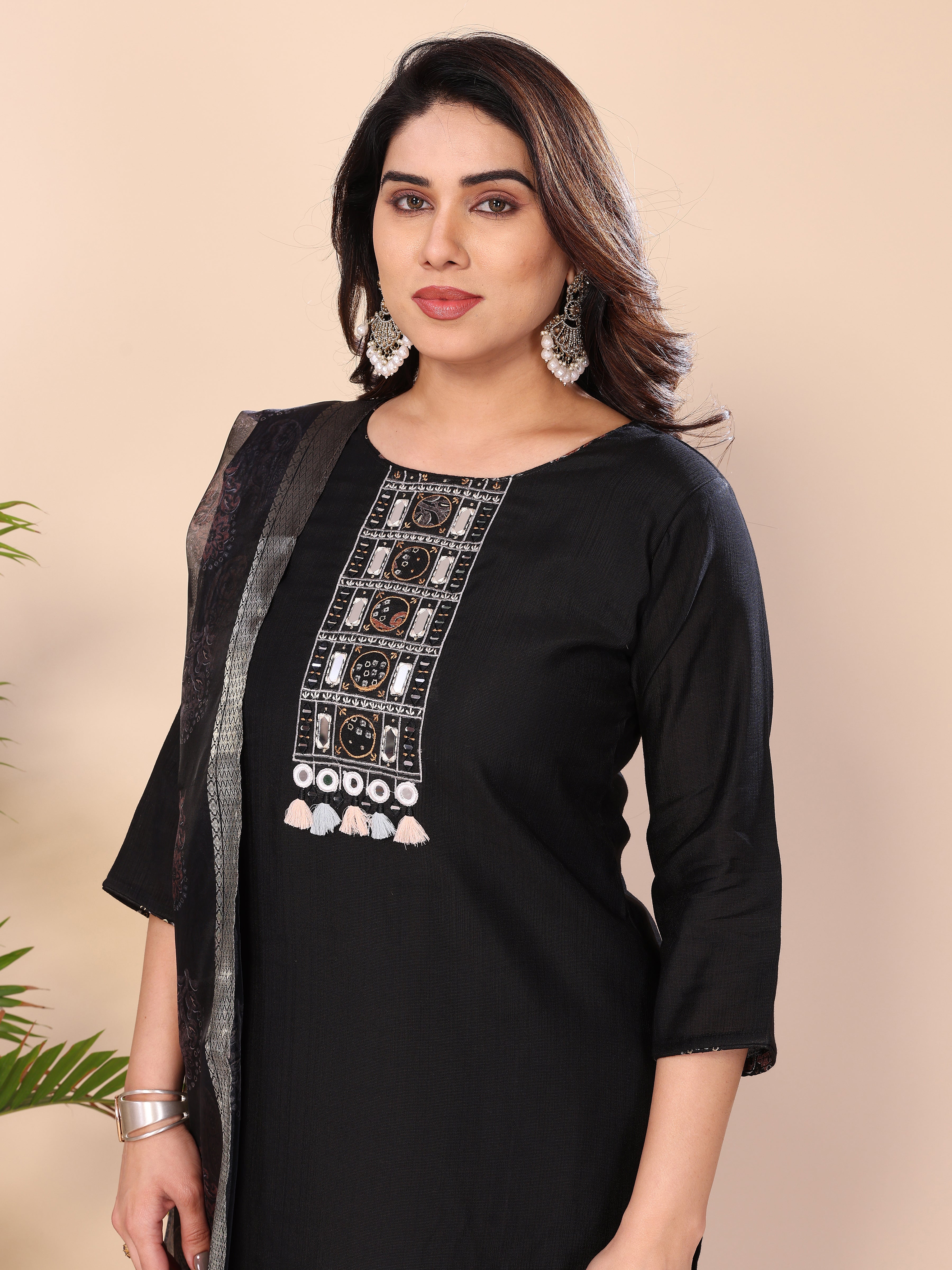 KURTA SUIT WITH ORGANZA DUPATTA