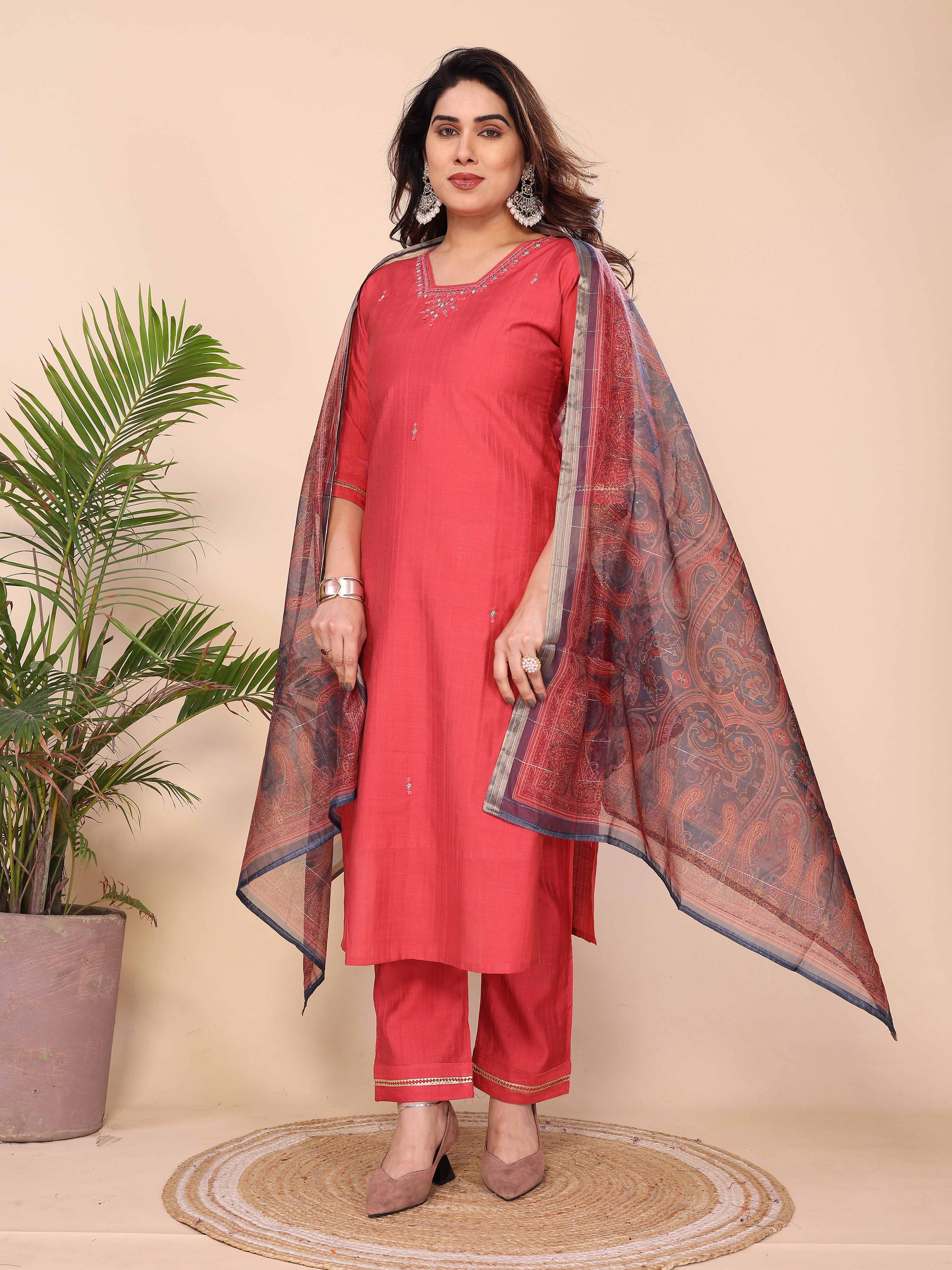 RANG SUIT SET
