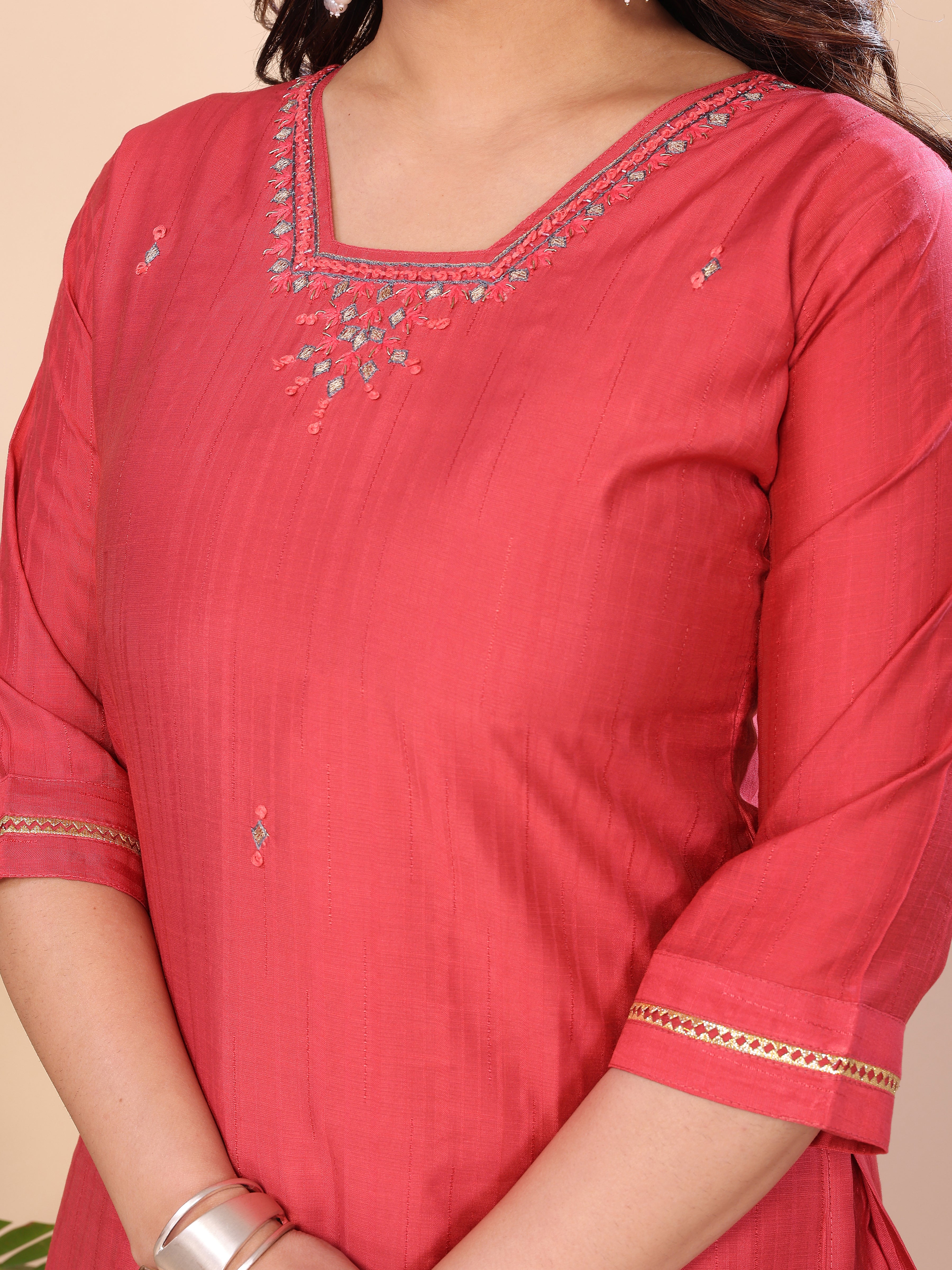 RANG SUIT SET