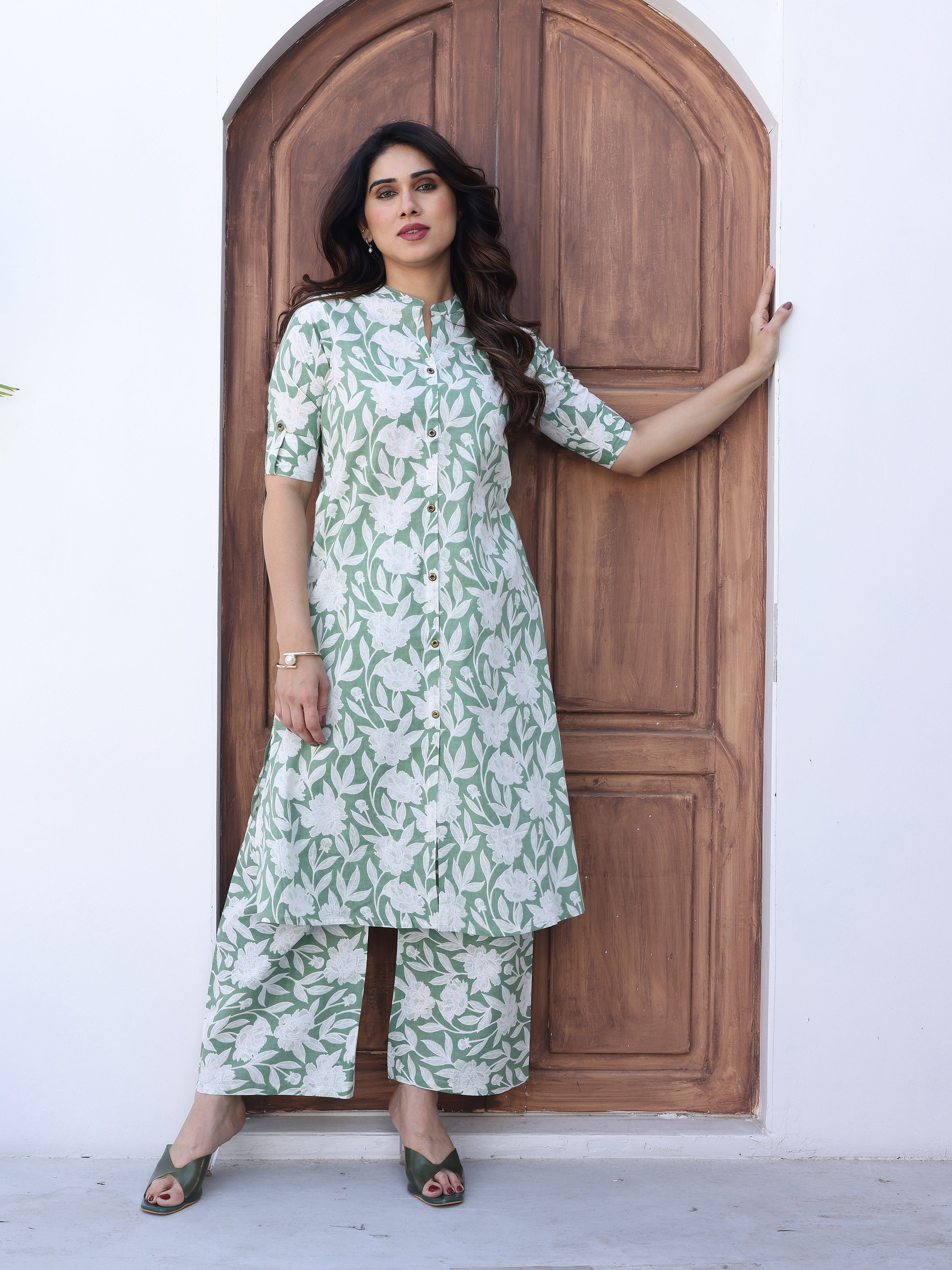 Cyan Green Ethnic Floral Printed Cotton Kurta Palazzo Set