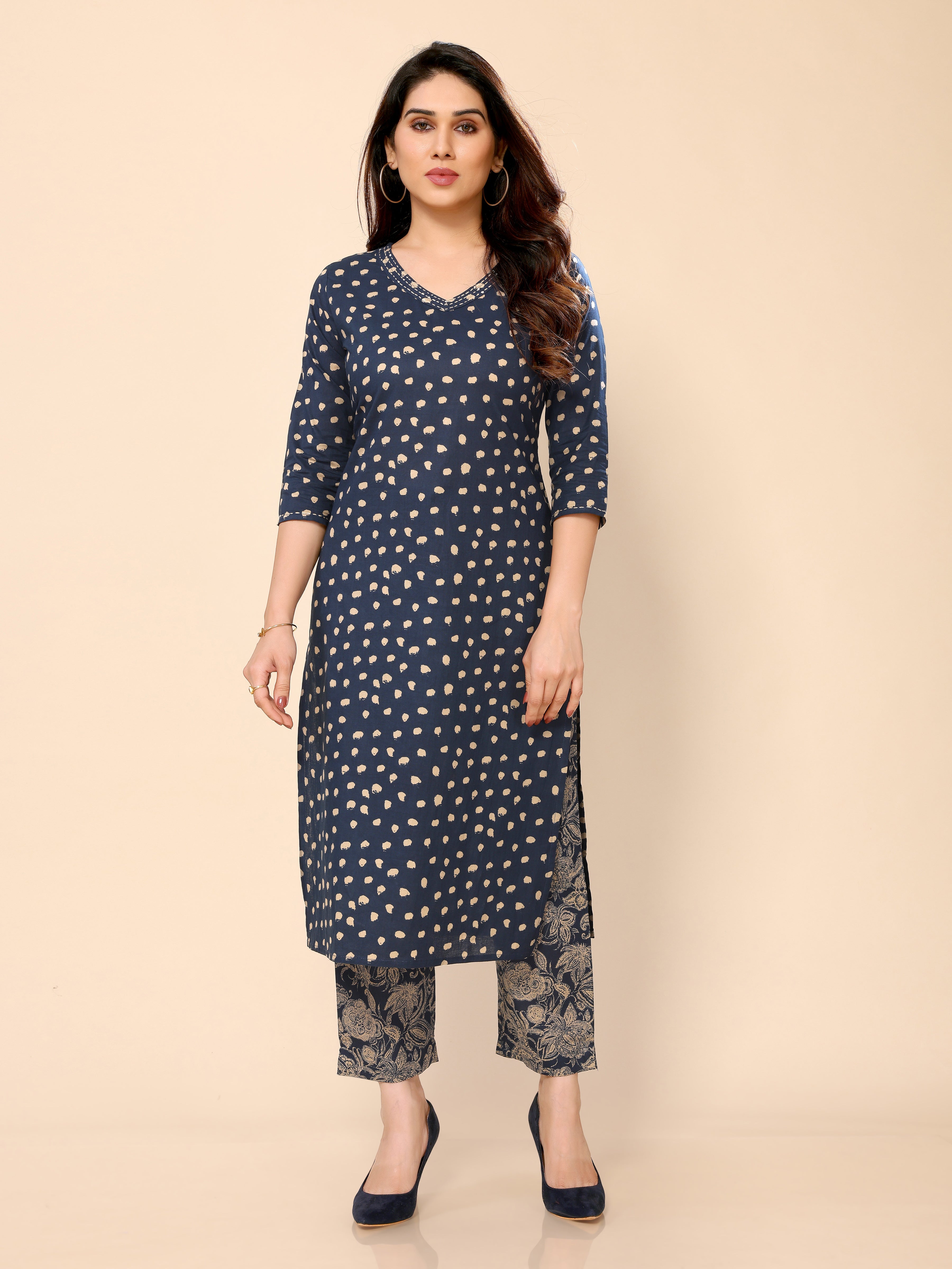 Teal Blue Printed Half Sleeves Cotton Kurta with Pants