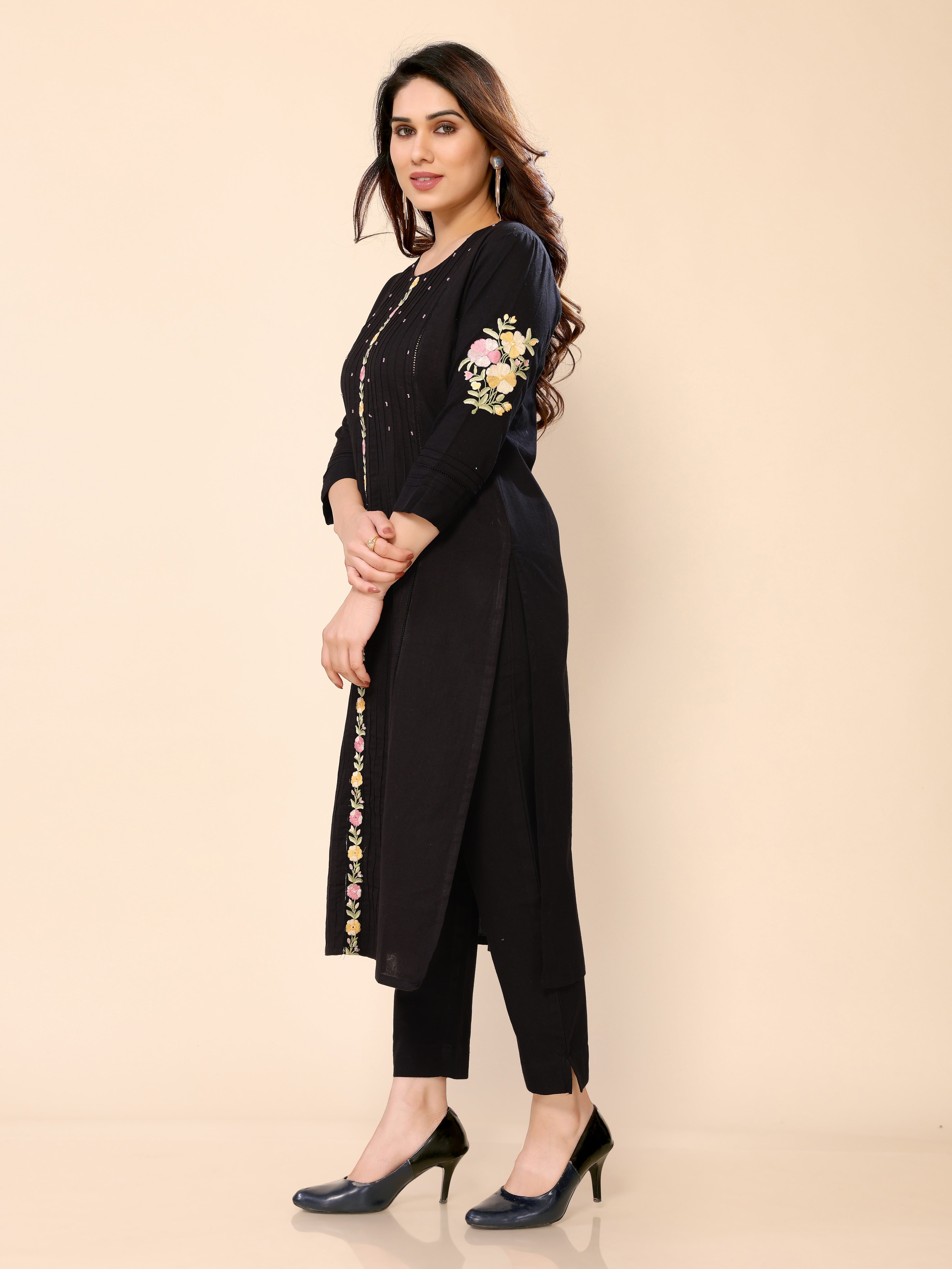 Black Cotton Floral Embroidered Thread Work Kurta with Trousers