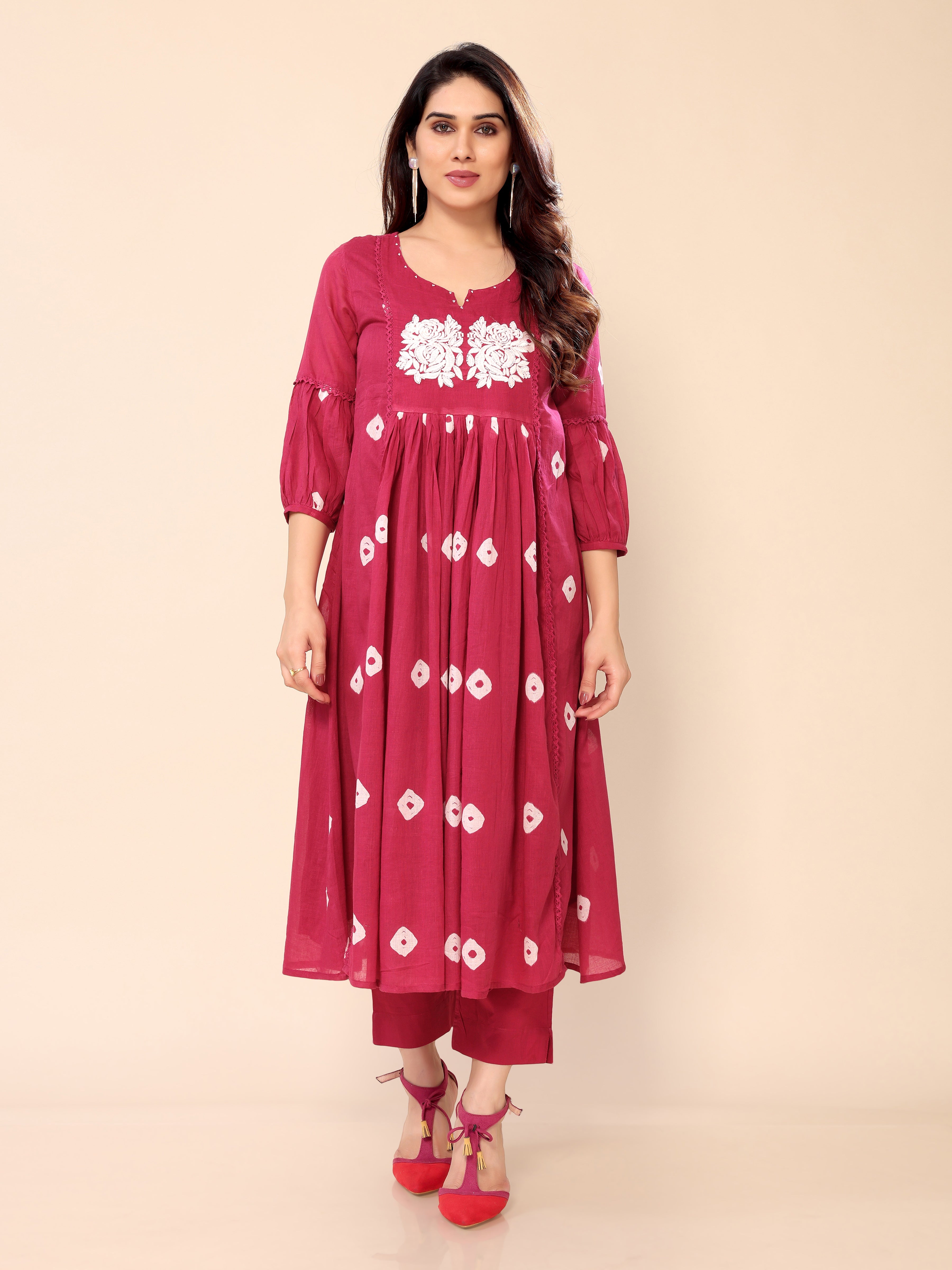 Red Mul Cotton Bandhani Print & Stitch Work Kurta with Pant