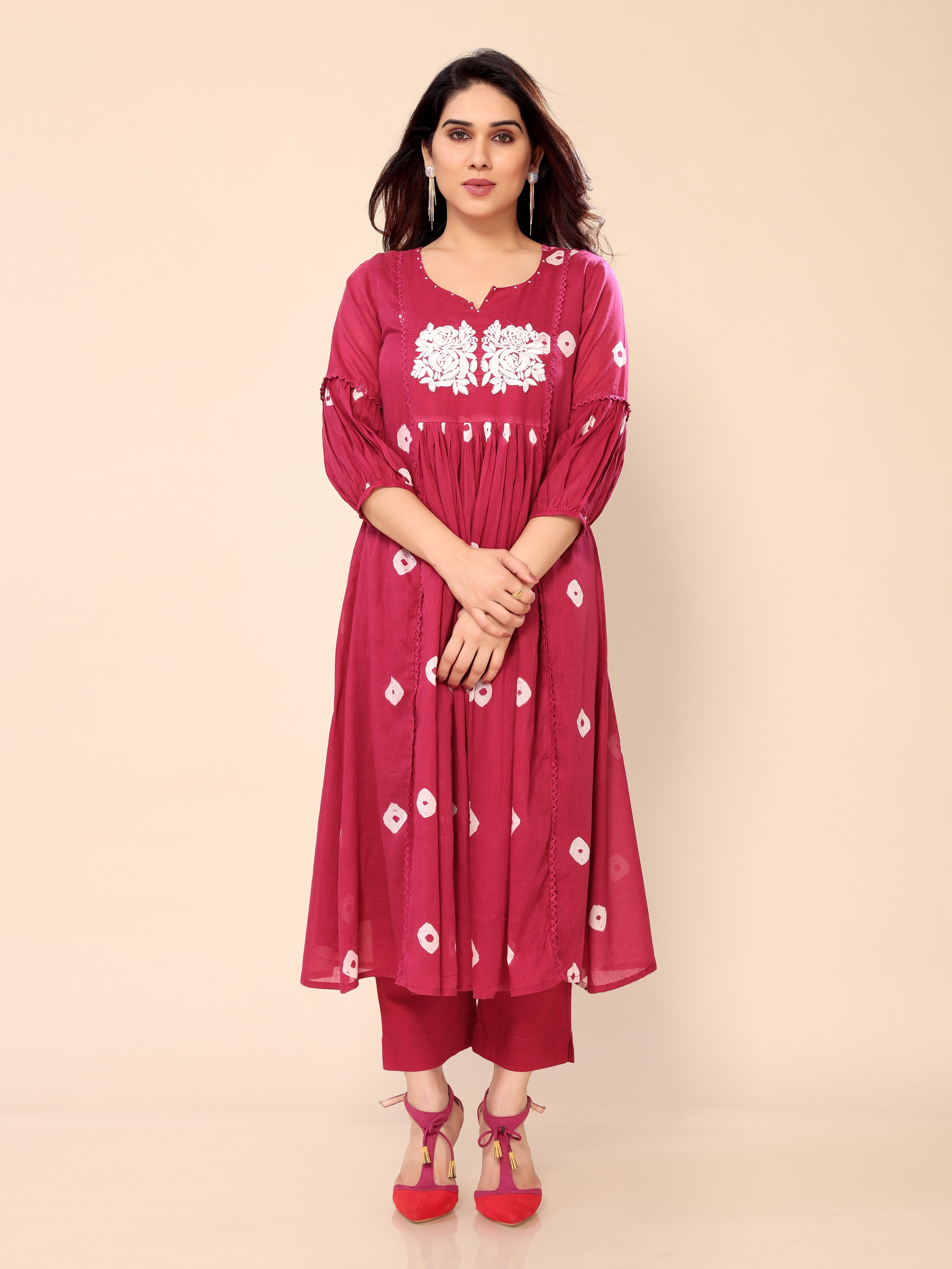 Red Mul Cotton Bandhani Print & Stitch Work Kurta with Pant