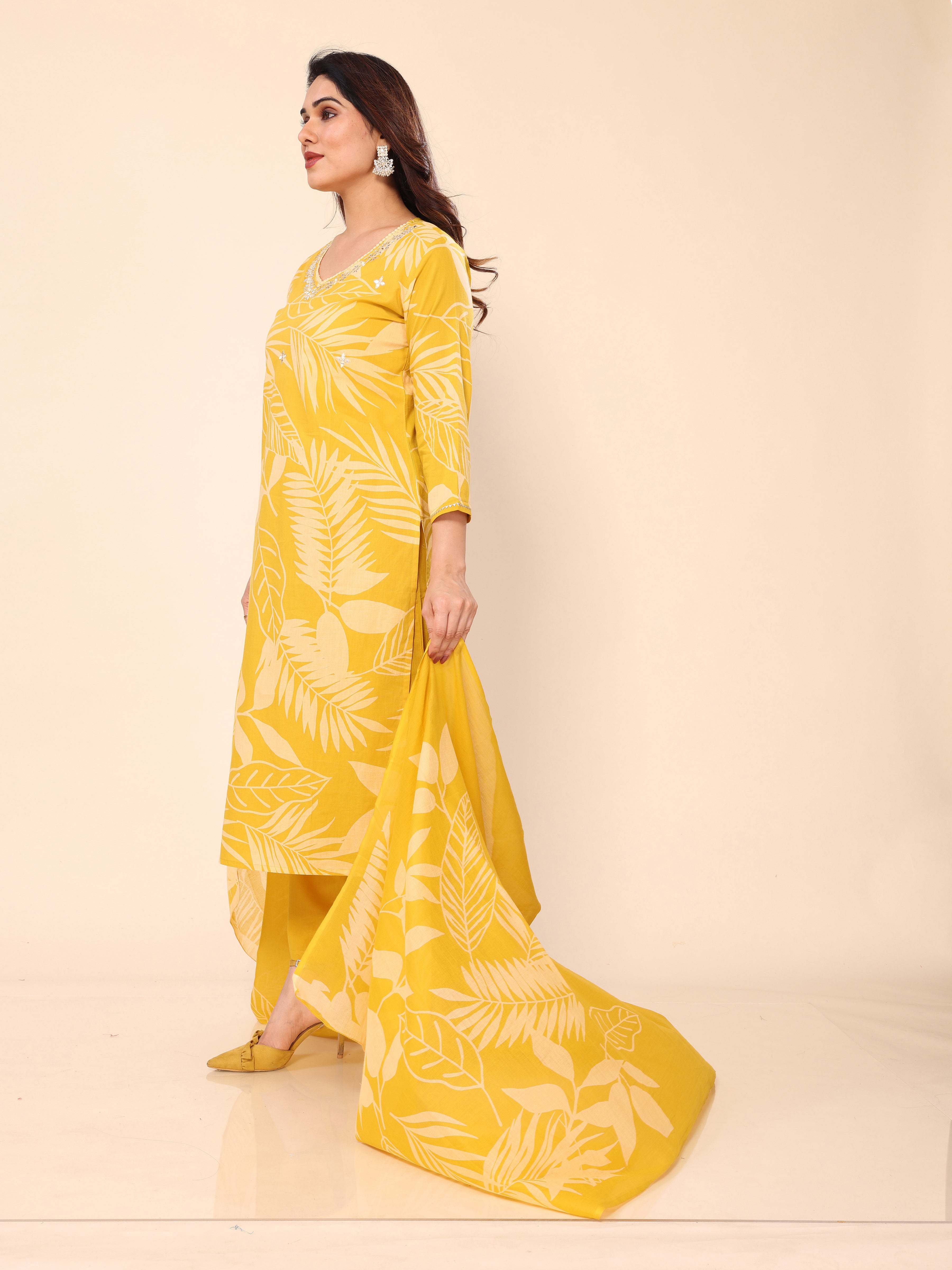 Yellow Floral Leaf Printed Neck Embroidery Kurta Pant & Dupatta Set