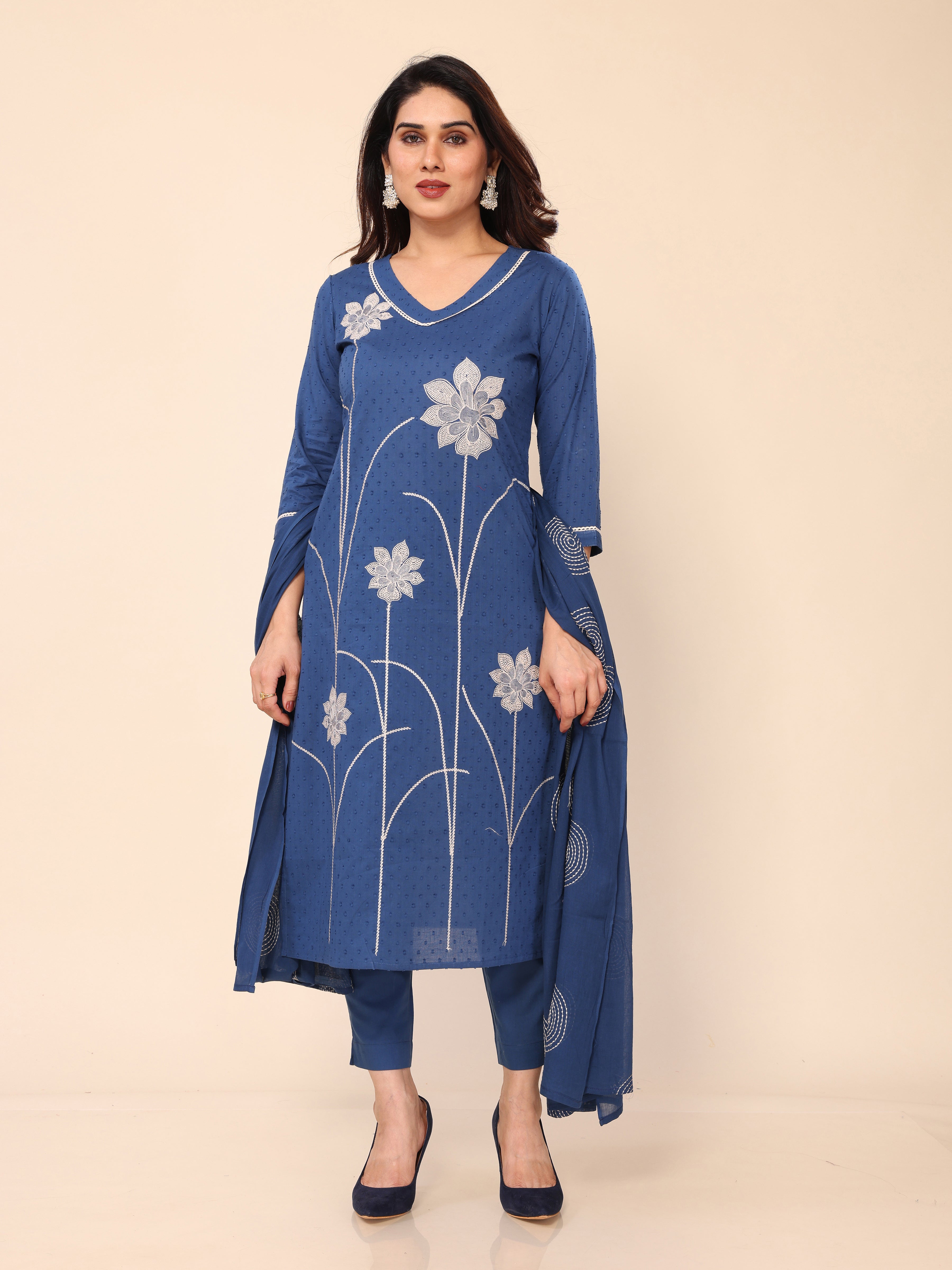 Navy Blue Floral Embroidery Kurta Pant & Dupatta Set