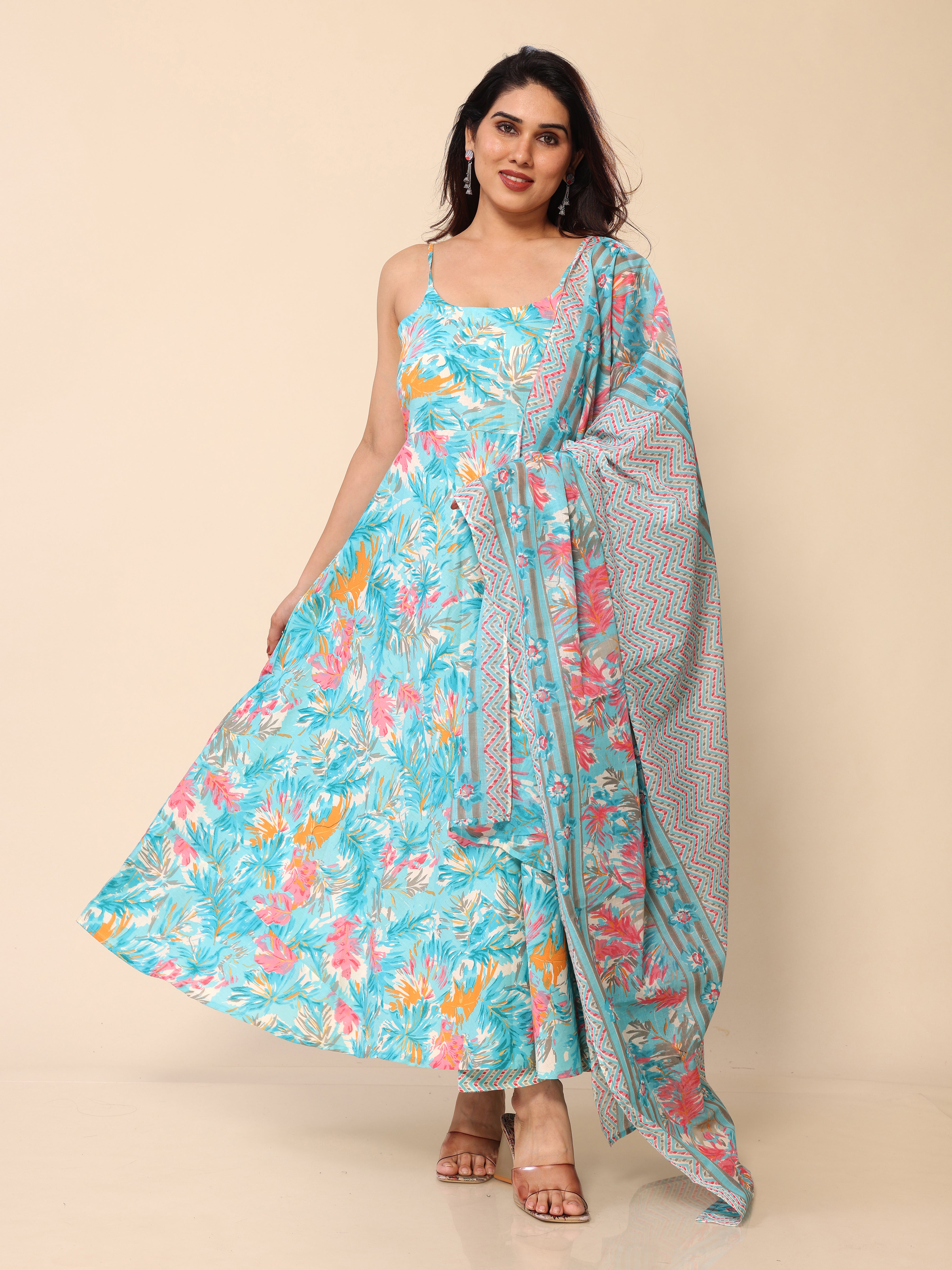 Blue Floral Printed Flared Sleeveless Kurta Pant & Dupatta Set