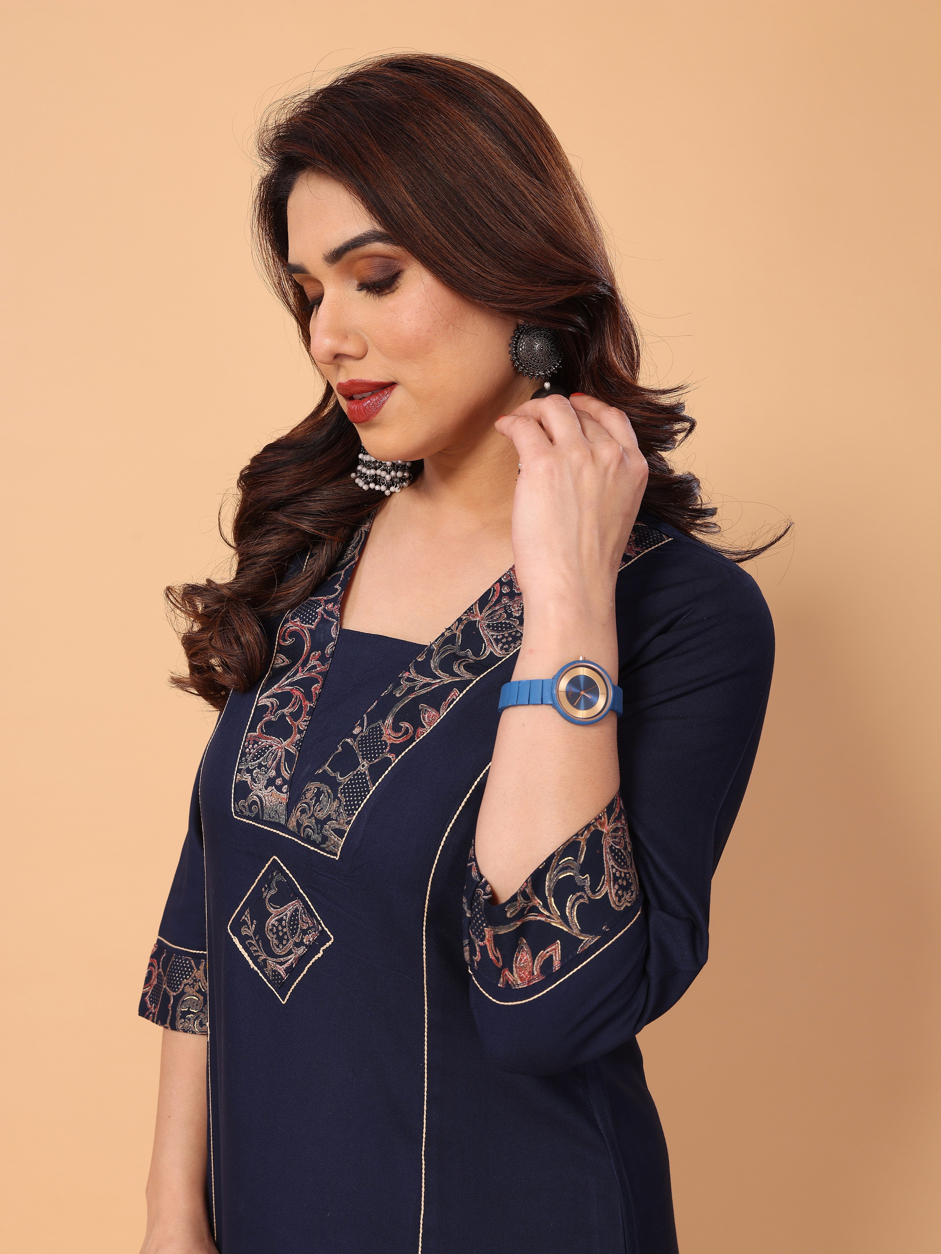 Stylish Navy Blue V Neck Foil Printed Kurta Palazzo Set