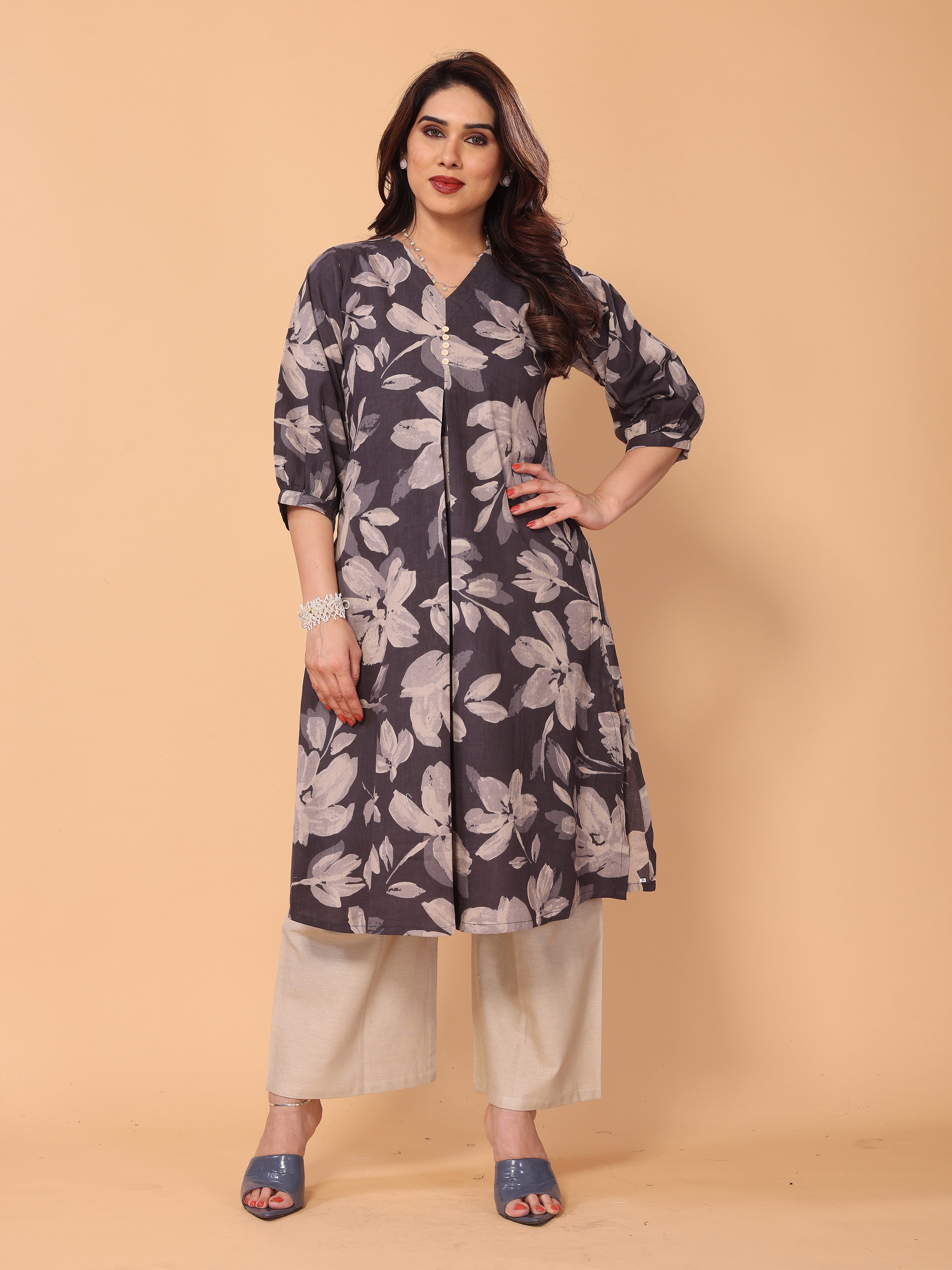 Modern Floral Print Kurta & Palazzo Set in Black/Grey