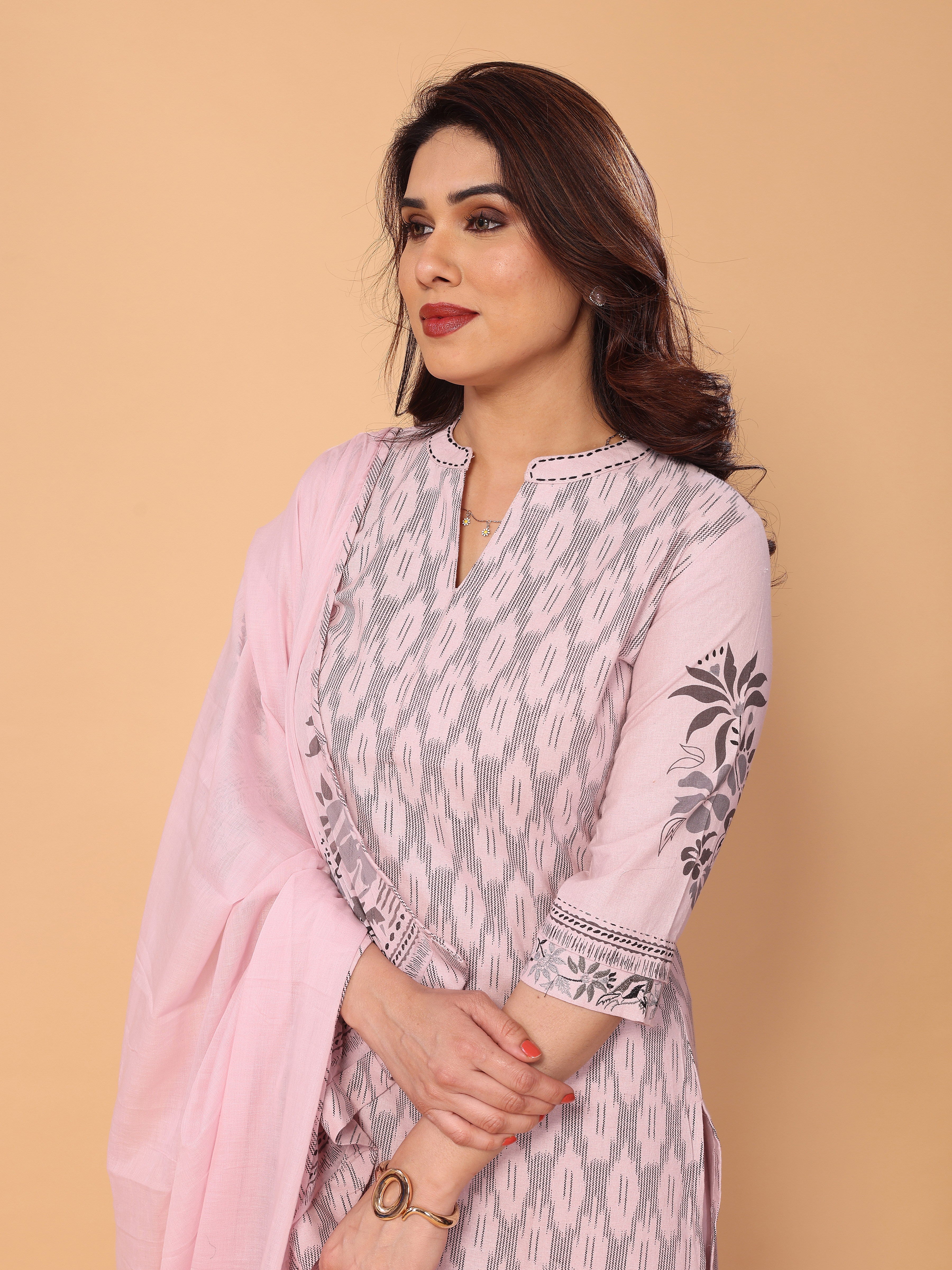 Sophisticated Pink Floral Print Cotton Kurta Palazzo Set for Women
