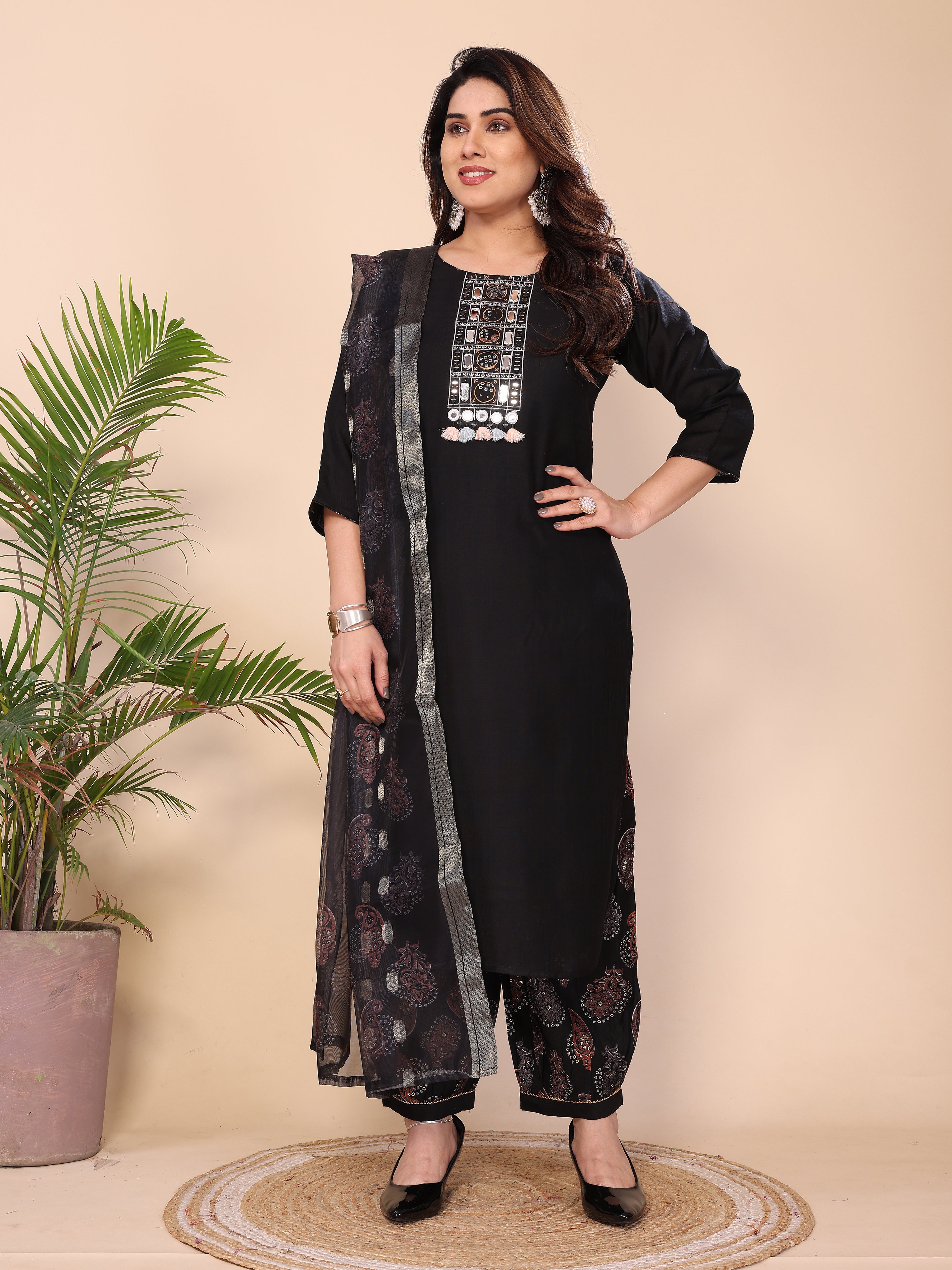 KURTA SUIT WITH ORGANZA DUPATTA