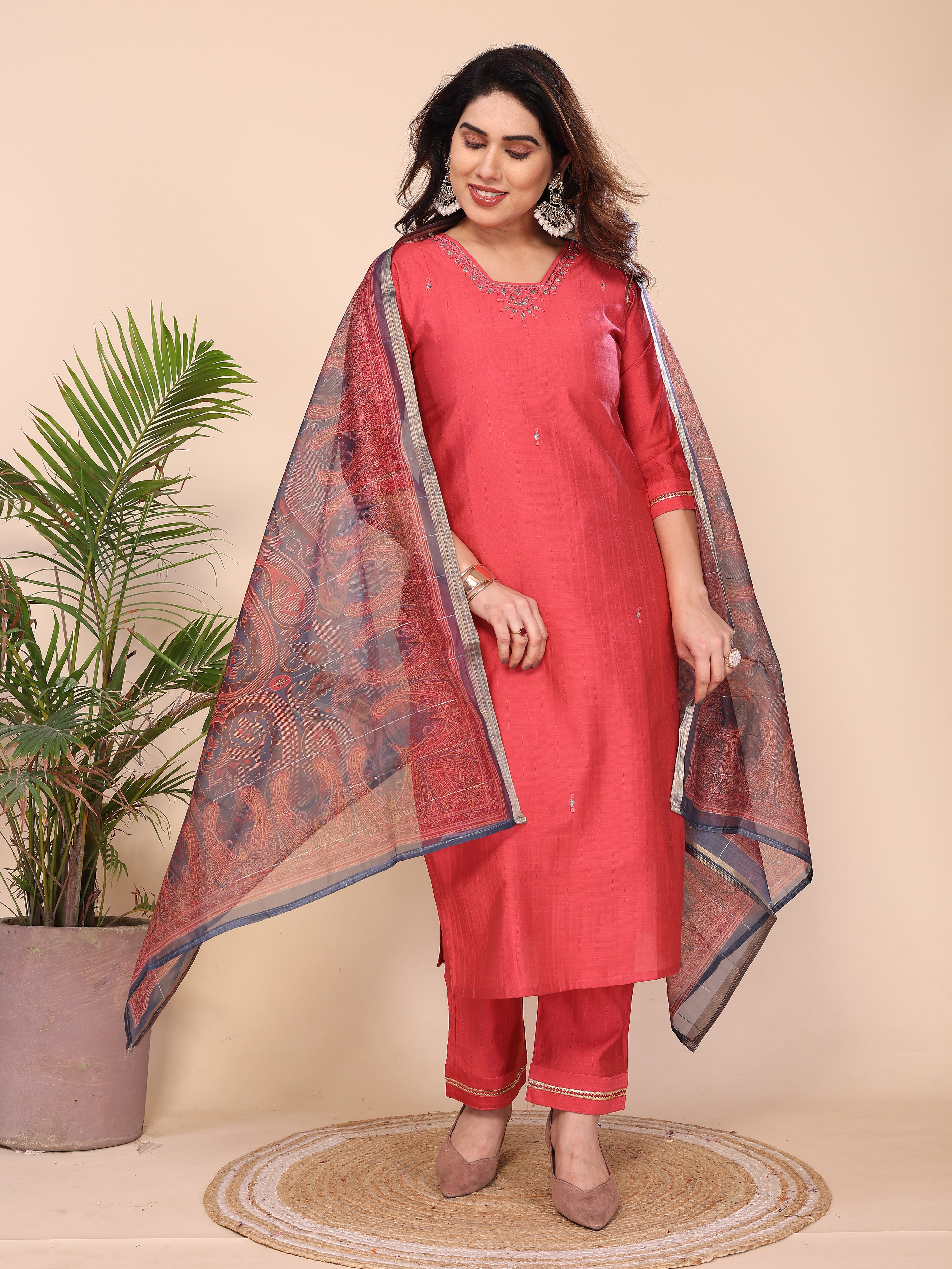 RANG SUIT SET