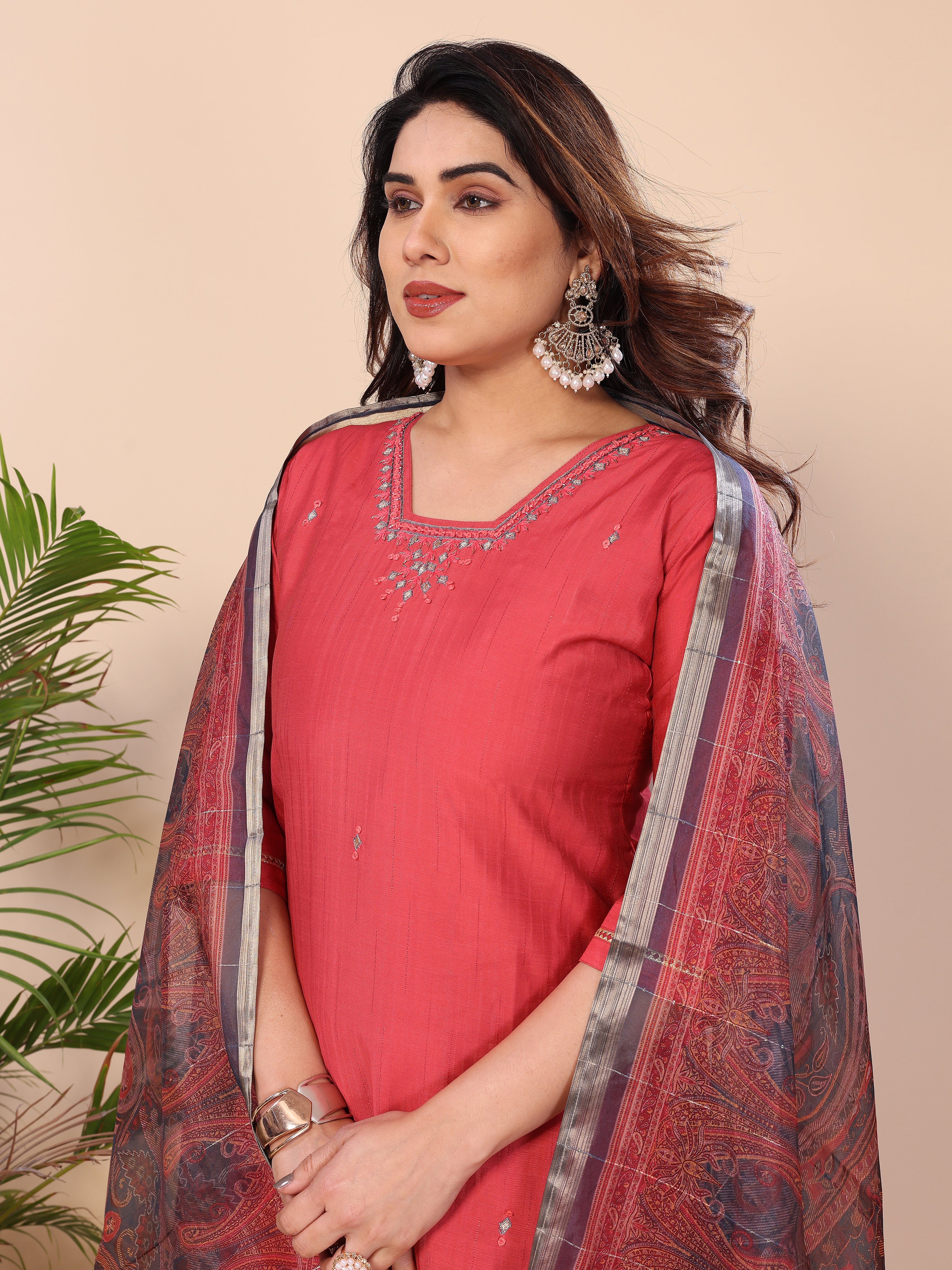 RANG SUIT SET