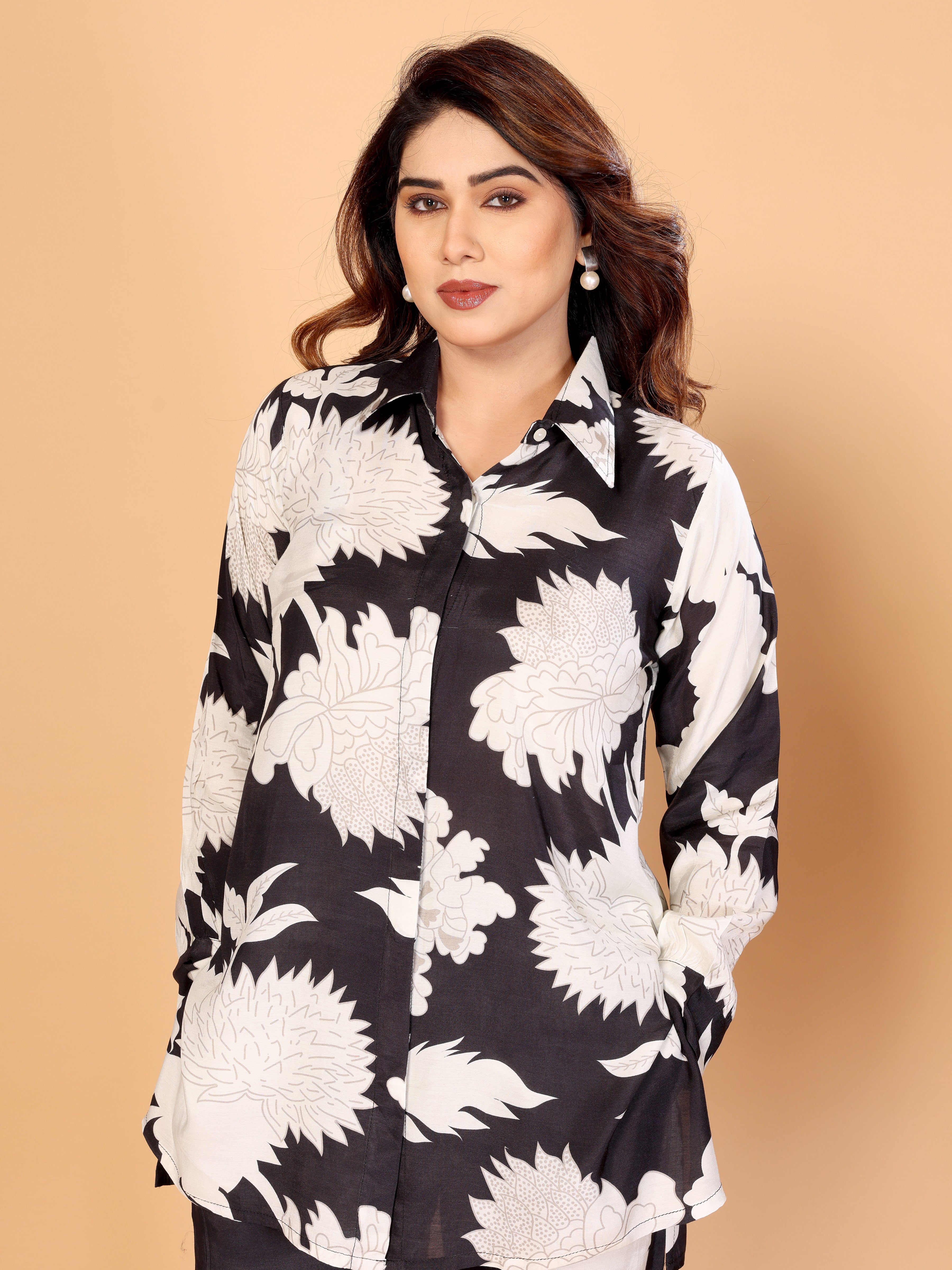 Elegant Black & White Floral Printed Co-Ord Set