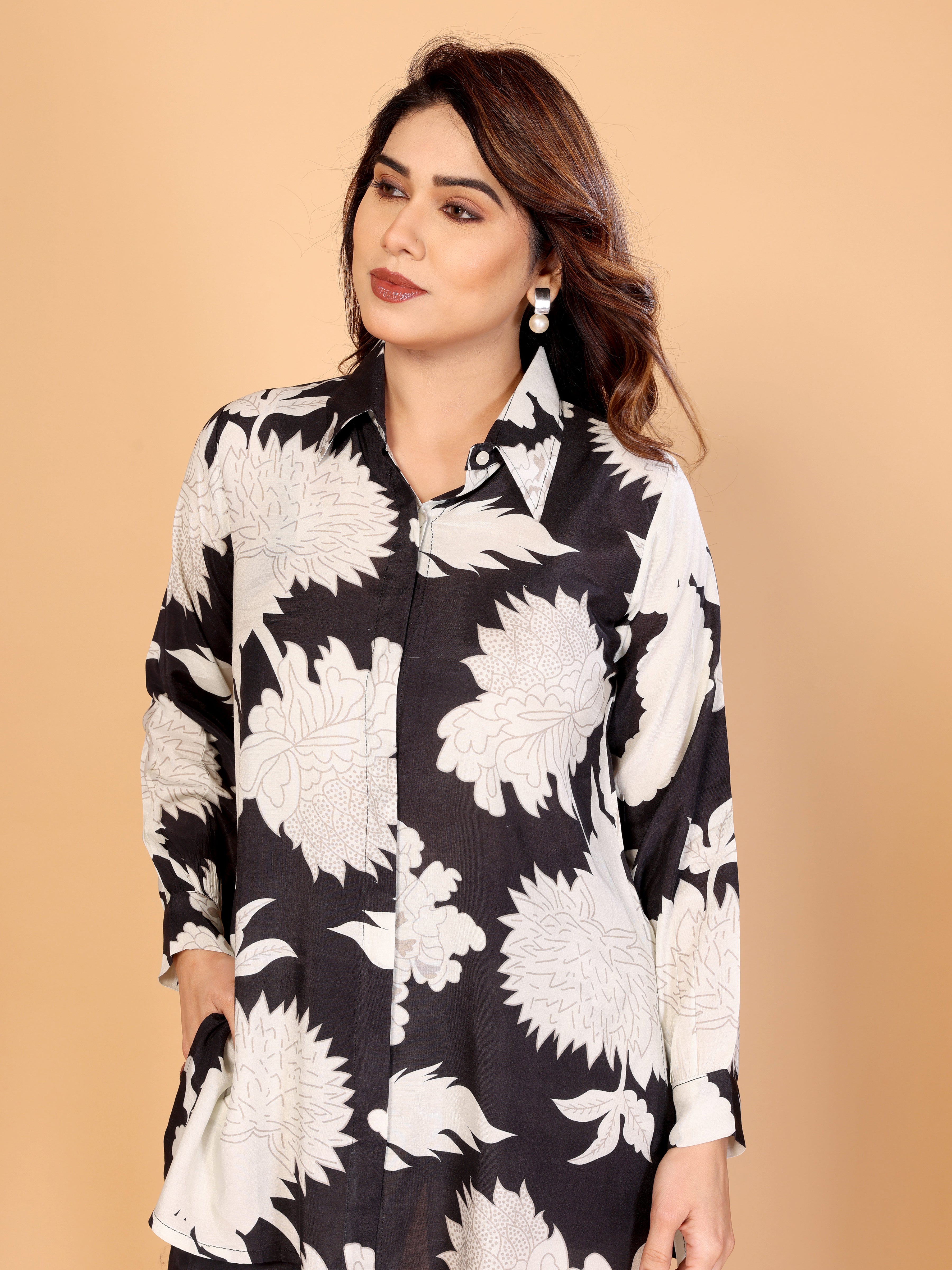 Elegant Black & White Floral Printed Co-Ord Set