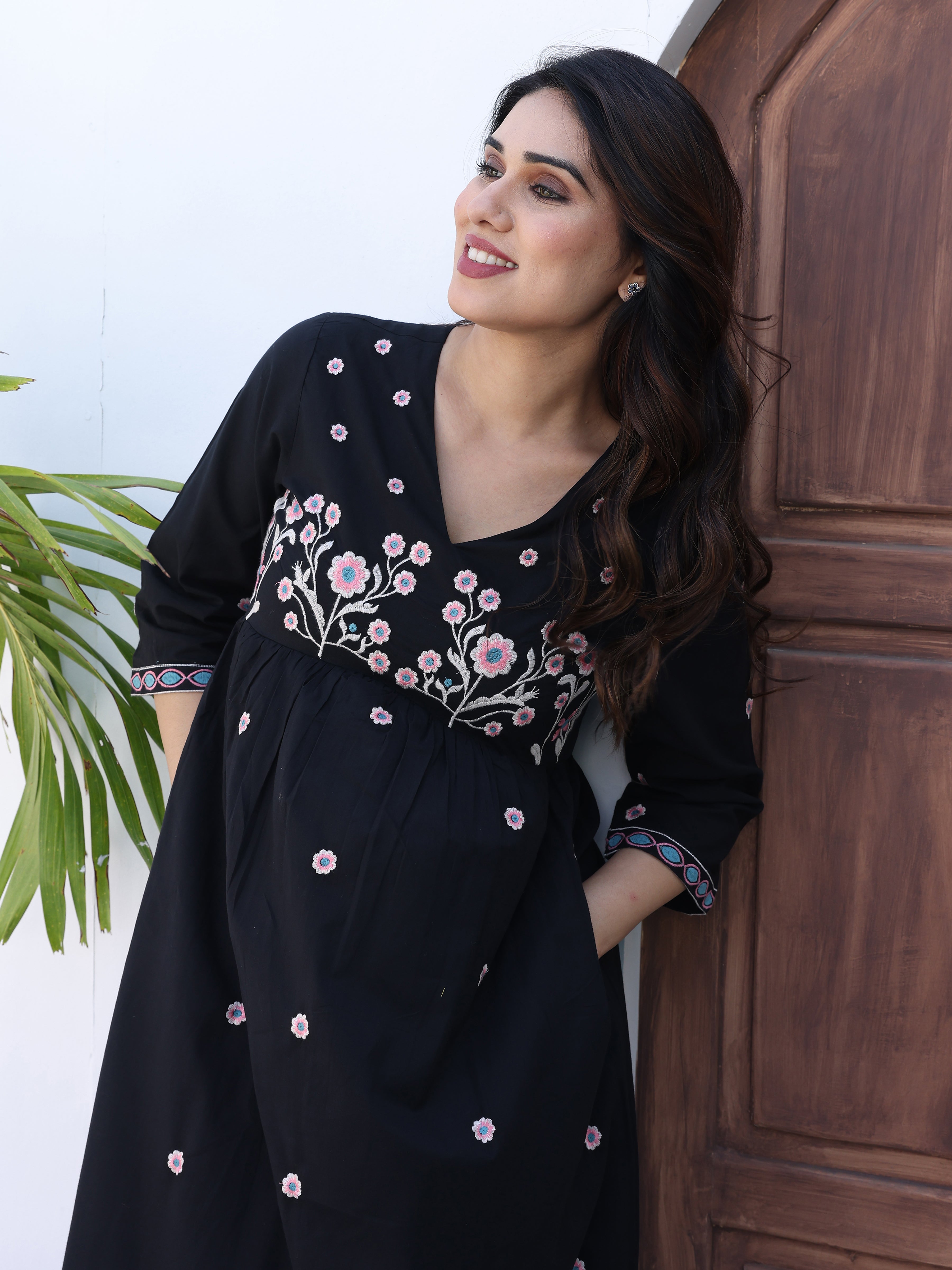Black Floral Thread Work Embroidery Midi Dress